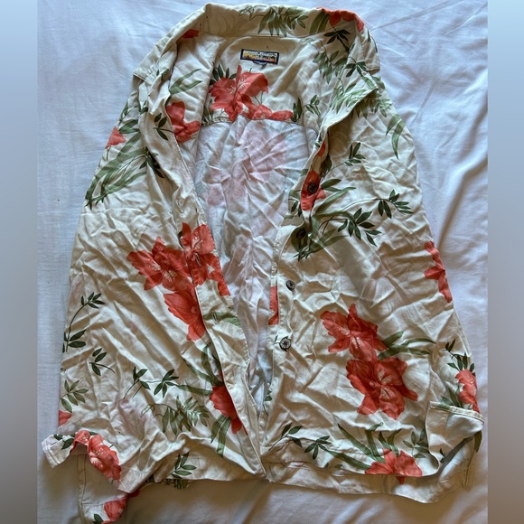 Cream Beige Floral Blouse - Picture 2 of 2